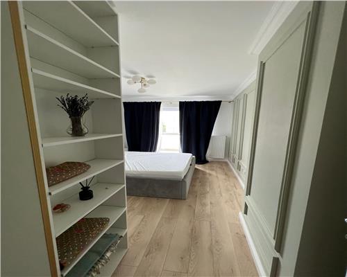 Apartament modern 2 camere terasa si garaj in City Residence