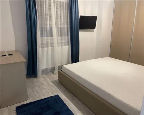 Apartament modern cu 3 camere cu terasa si loc parcare in zona Piata Cluj