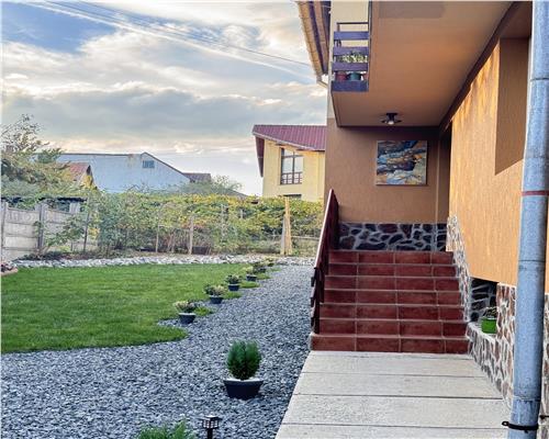 Vila pretabil investite cu suprafata utila 322 mp in zona Sub Arini