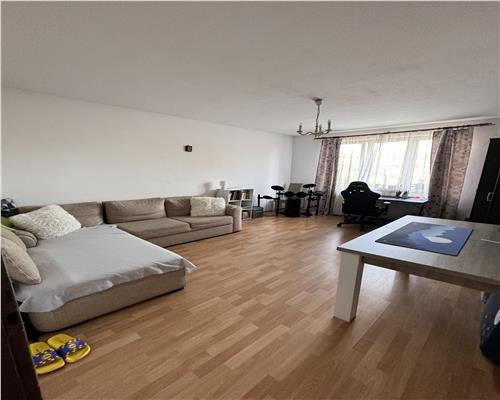 Vila pretabil investite cu suprafata utila 322 mp in zona Sub Arini