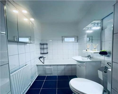 Apartament cu 3 camere in zona Rahovei