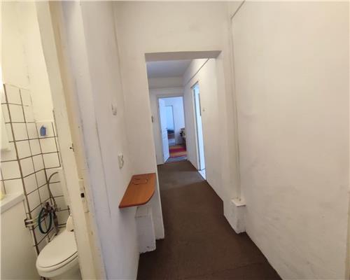 Apartament cu 4 camere 2 bai pe Mihai Viteazu