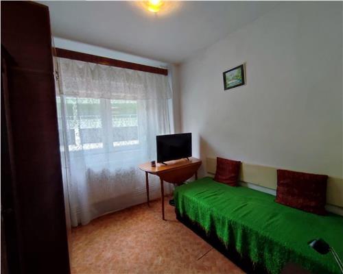 Apartament cu 4 camere 2 bai pe Mihai Viteazu