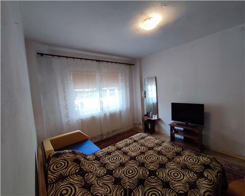 Apartament cu 4 camere 2 bai pe Mihai Viteazu