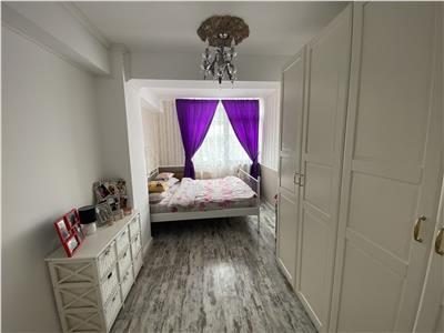 Apartament modern cu 3 camere si balcon pe Doamna Stanca