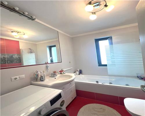Apartament cu 3 camere balcon parcare Doamna Stanca 15