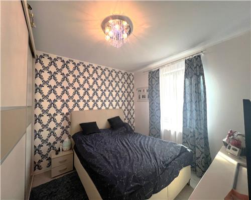 Apartament cu 3 camere balcon parcare Doamna Stanca 15