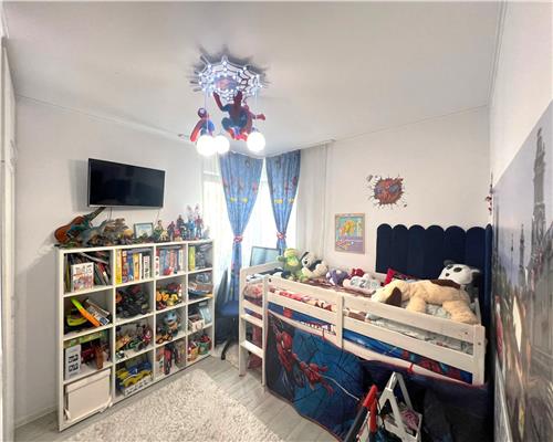 Apartament cu 3 camere balcon parcare Doamna Stanca 15