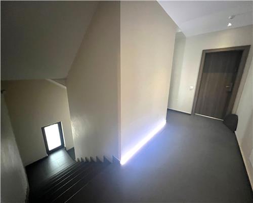 Apartament cu 3 camere balcon parcare Doamna Stanca 15