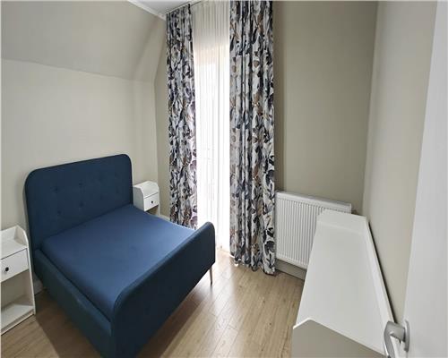 Apartament 3 camere loc parcare zona Selimbar