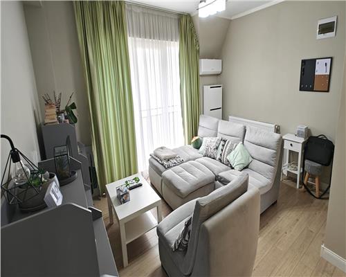 Apartament 3 camere loc parcare zona Selimbar
