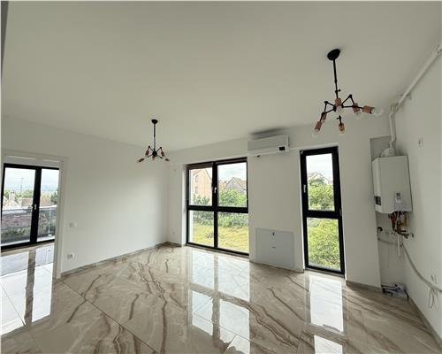 Spatiu de birouri cu 3 camere balcon si 2 parcari