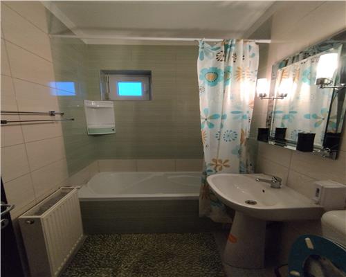 Apartament cu 2 camere baie cu geam si parcare in Selimbar