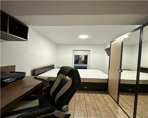Apartament decomandat 2 camere etaj 1 si parcare in Arhitectilor