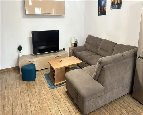 Apartament cu 2 camere balcon si parcare si aer conditionat in Arhitectilor