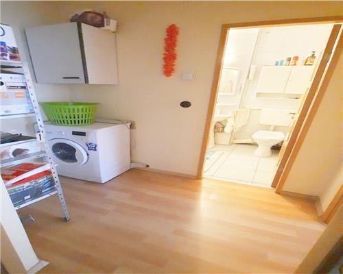Apartament cu 2 camere si balcon etaj 2 pe Bd Mihai Viteazu