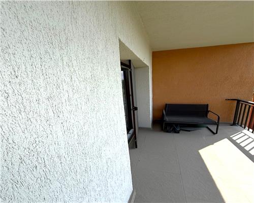 Apartament superb la vila cu 3 camere dressing etaj 1 si parcare Selimbar