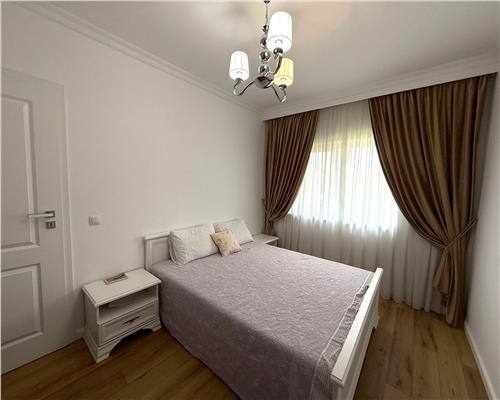 Apartament superb la vila cu 3 camere dressing etaj 1 si parcare Selimbar