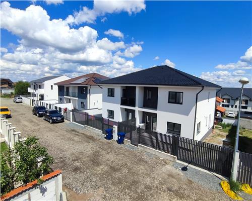 Casa construita cu 4 camere 2 bai in zona Calea Cisnadiei