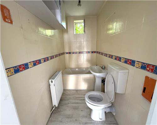 Casa 3 camere cu pivnita si teren 500 pretabila sediu firma Rahovei
