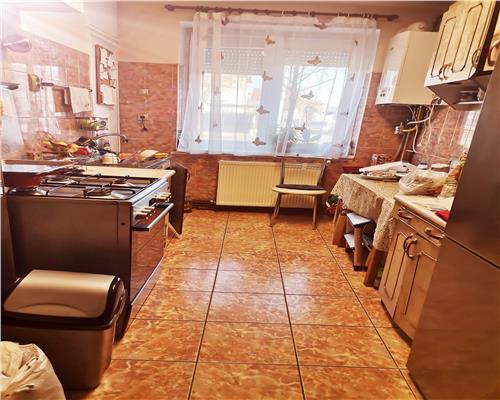 Apartament cu 2 camere 48 mpu  OMV Milea