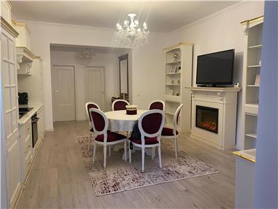 Apartament 4 camere 2 bai zona ultracentrala din Sibiu
