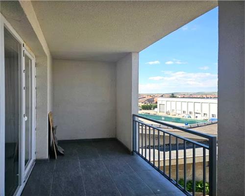 Apartament 2 camere cu balcon si parcare in City Residence