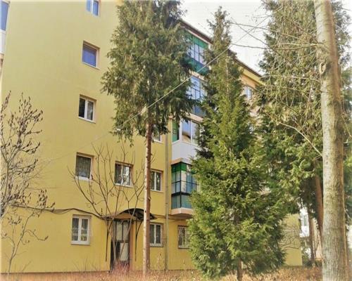 apartament 4 camere Mihai Viteazu etaj 3