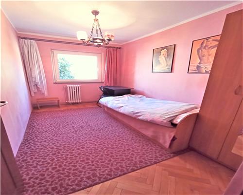 apartament 4 camere Mihai Viteazu etaj 3