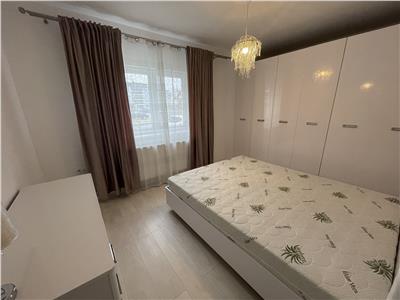 Apartament modern cu 3 camere terasa si 2 parcari in Kogalniceanu