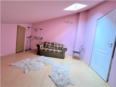 Casa utilata 9 camere 5 bai filigorie garaj in zona Calea Poplacii