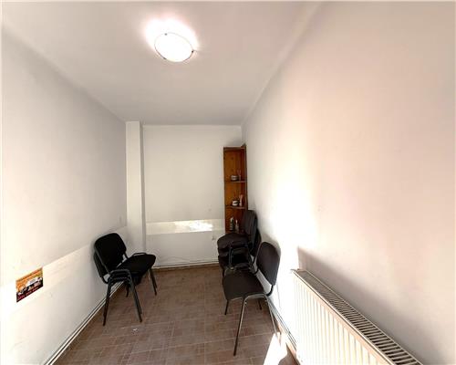Spatiu de birouri cu 4 camerec 2 bai in zona centrala din Sibiu