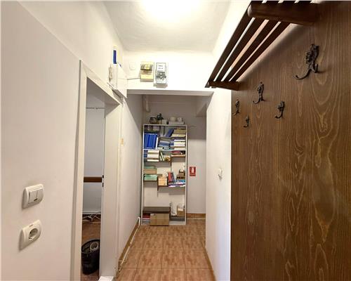 Spatiu de birouri cu 4 camerec 2 bai in zona centrala din Sibiu