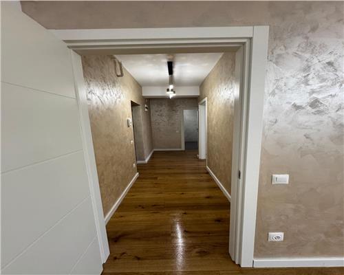 Apartament la cheie cu 2 camere logie 7 mp si parcare privata pe Dna Stanca