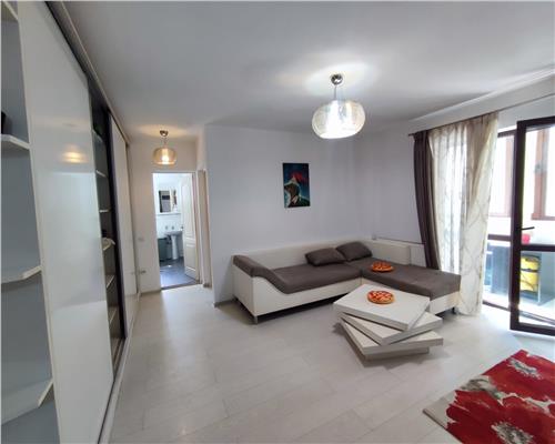 Apartament etaj 1 cu 2 camere balcon 7 mpu inchis si parcare pe Dna Stanca