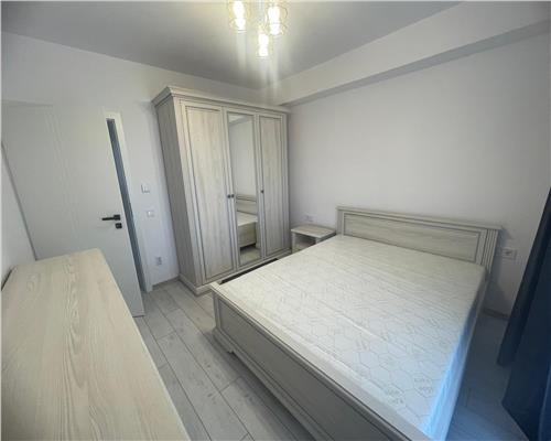 Apartament de lux cu 4 camere 2 bai si gradina in Selimbar