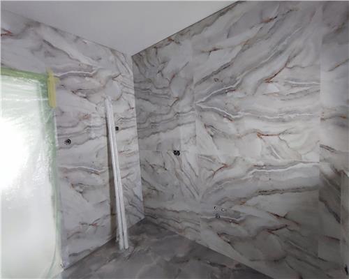 Casa intabulata cu 4 camere 2 bai si curte pe Calea Cisnadiei