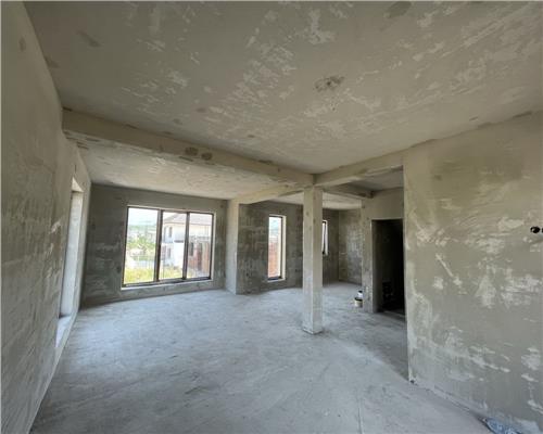 Casa duplex Cisnadie teren