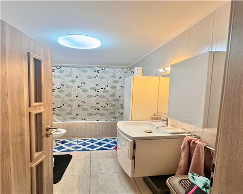 Apartament complet utilat 3 camere boxa si loc de parcare in Arhitectilor