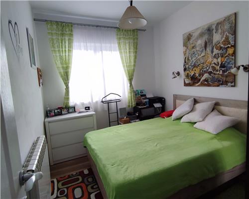 Casa individuala 5 camere terasa acoperita 3 bai si 458 mp teren in Cristian