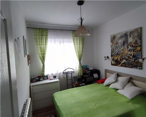 Casa individuala 5 camere terasa acoperita 3 bai si 458 mp teren in Cristian