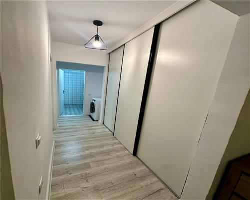 Apartament modern cu 3 camere si balcon pe Mihai Viteazu