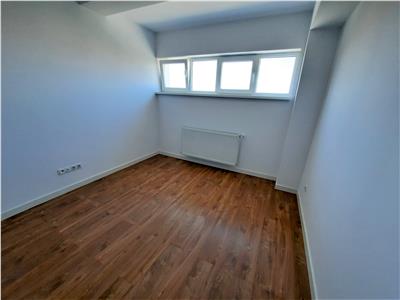 Apartament mobilat 3 camere cu terasa in Kogalniceanu