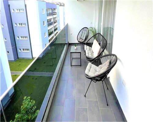 Apartament mobilat 3 camere cu terasa in Kogalniceanu