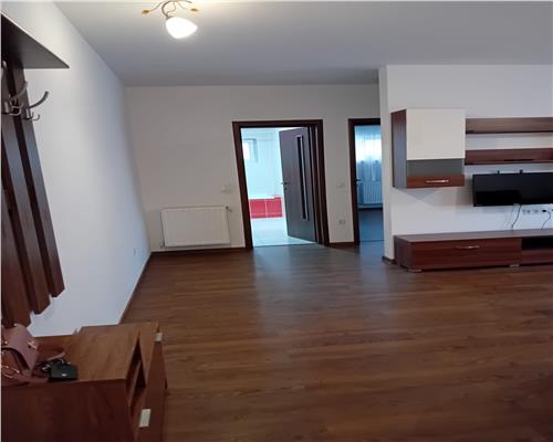 Apartamnet 3 camere decomandat etaj 1 langa Mandra