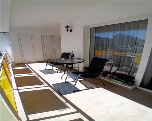 Apartamnet 3 camere decomandat etaj 1 langa Mandra