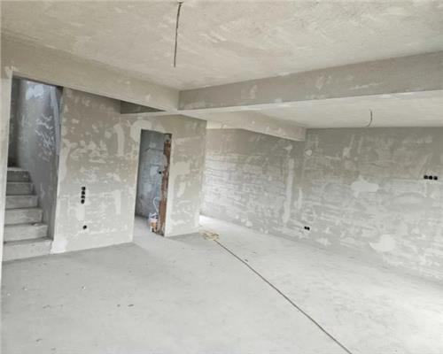 Casa individuala 4 camere terasa acoperita pod si 545 mp teren in Selimbar