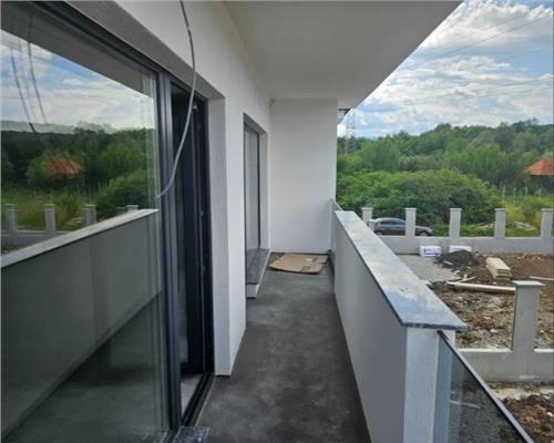 Casa individuala 4 camere terasa acoperita pod si 545 mp teren in Selimbar