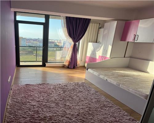 Apartament 2 camere cu balcon si parcare zona Doamna Stanca