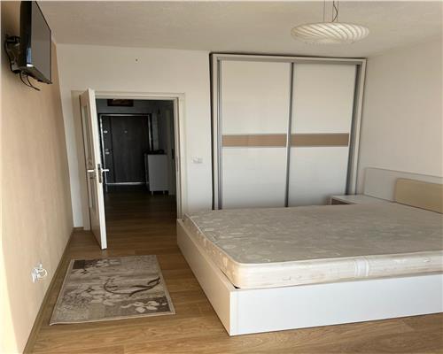 Apartament 2 camere cu balcon si parcare zona Doamna Stanca